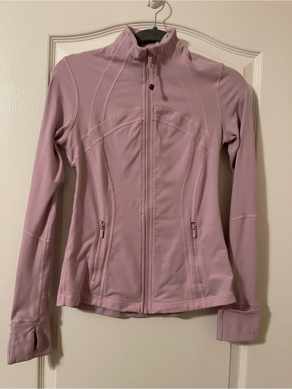 Lululemon Define Jacket size 6 in light Pink, full length